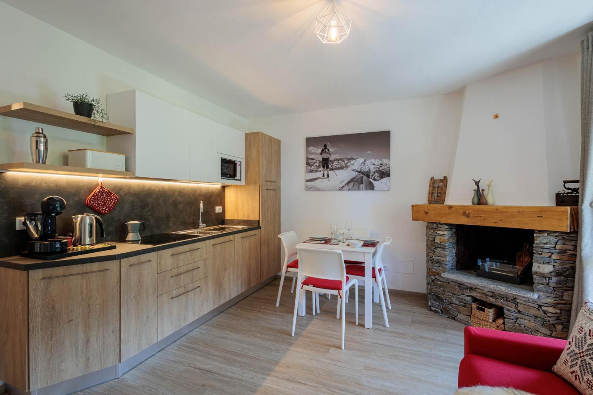 אפריקה Revo Apartments - Rocca Fiorita מראה חיצוני תמונה